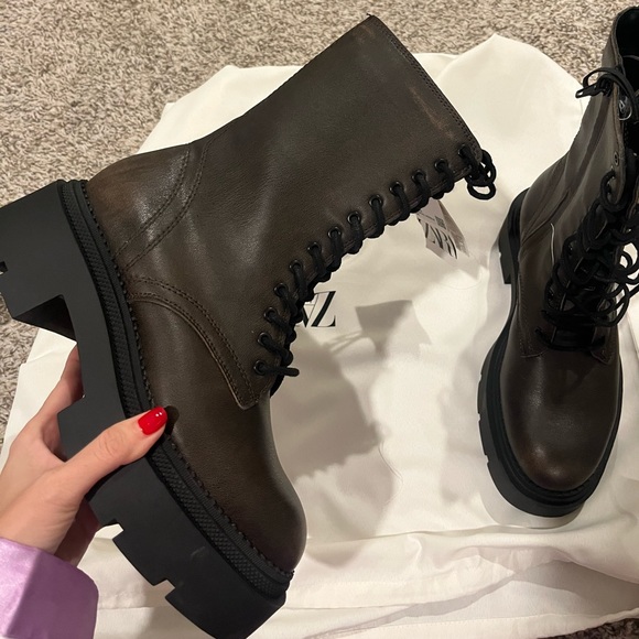 NWT ankle boots - Picture 5 of 10